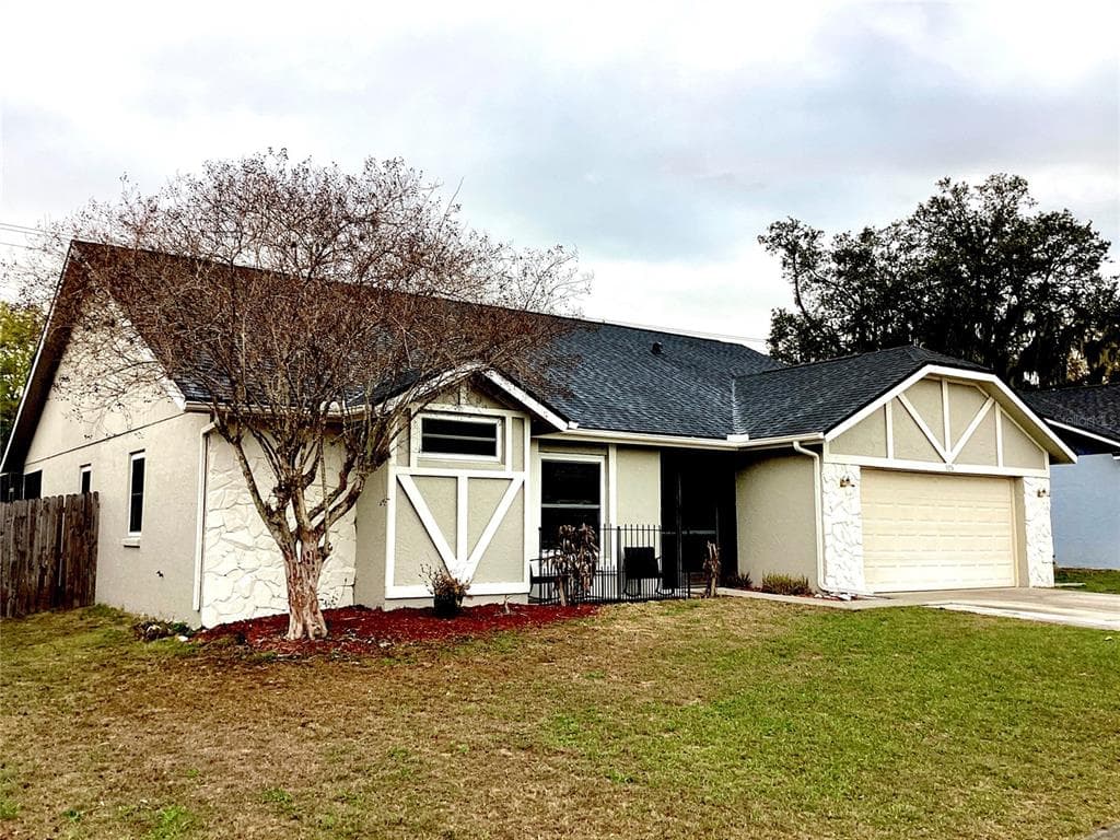 525 RAPID FALLS DRIVE BRANDON, FL 33511