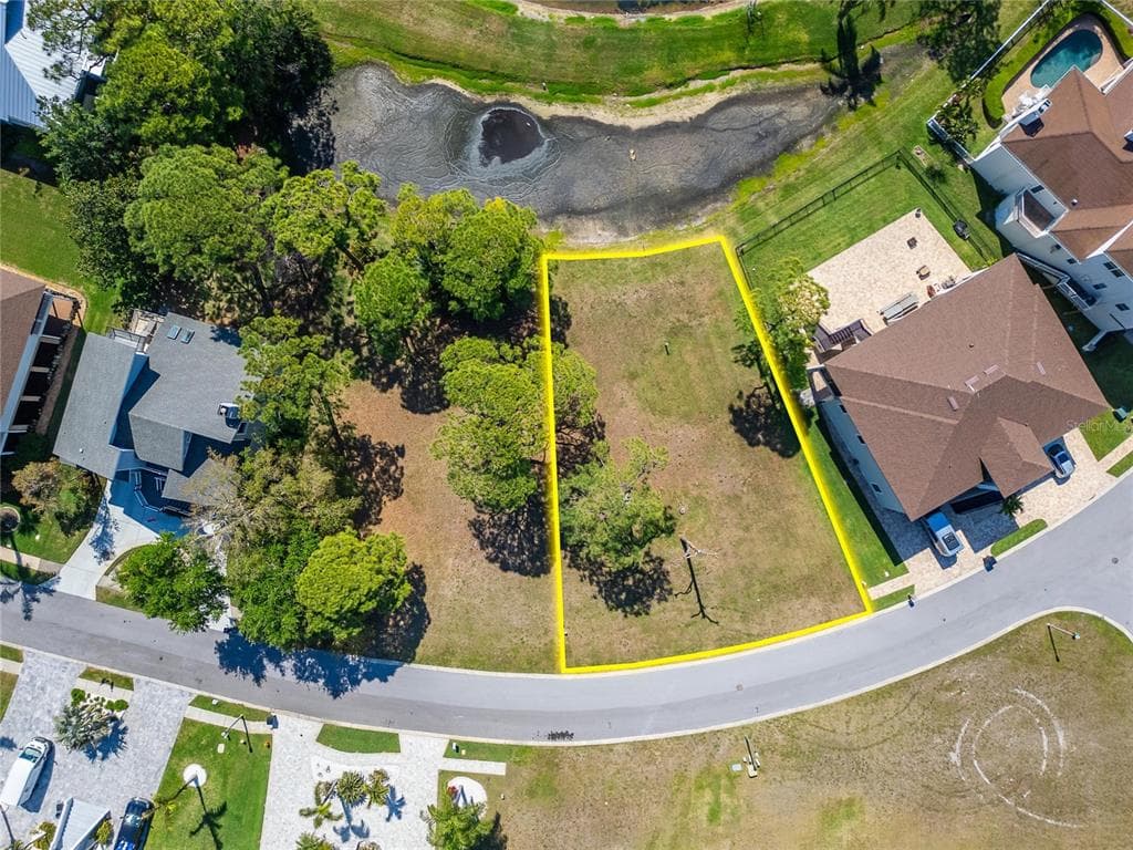 N POINTE ALEXIS DRIVE