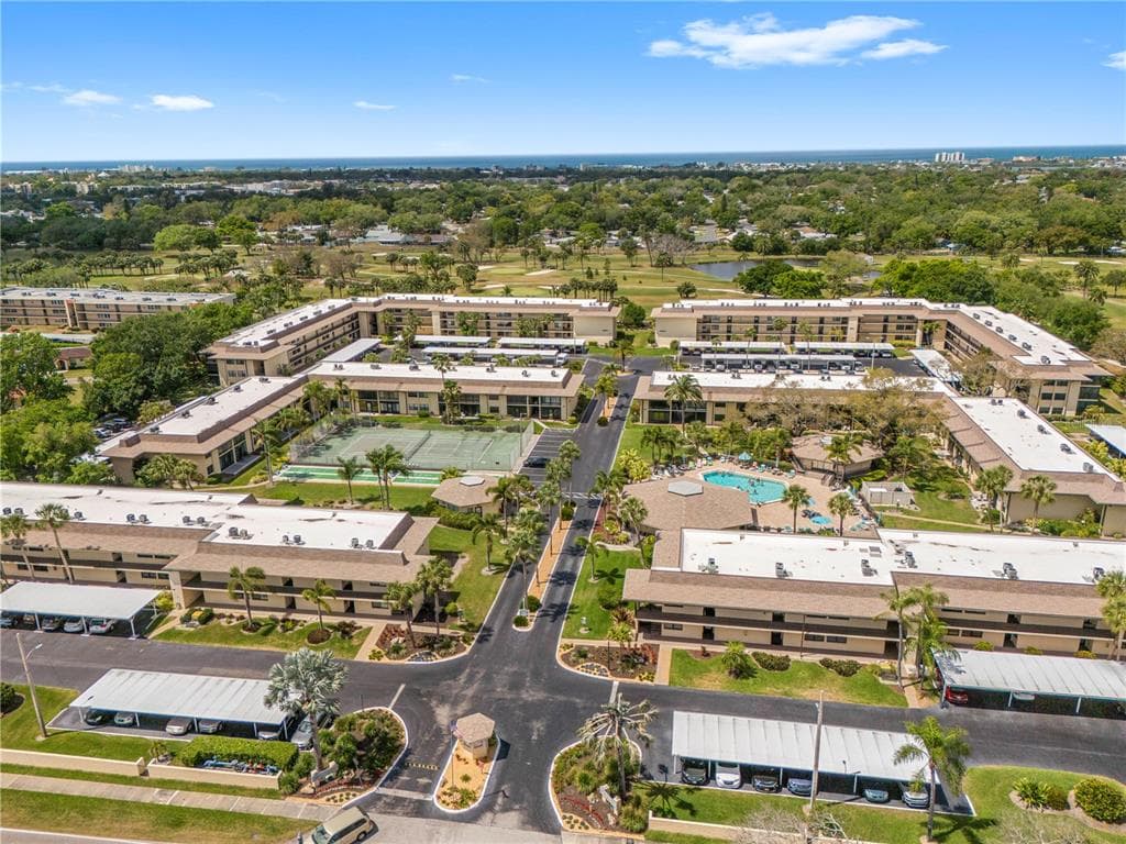 12300 VONN ROAD UNIT 6103 LARGO, FL 33774