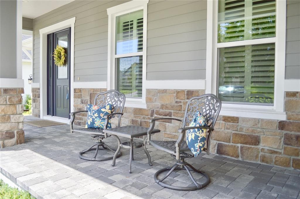 4829 HICKORY OAK DRIVE