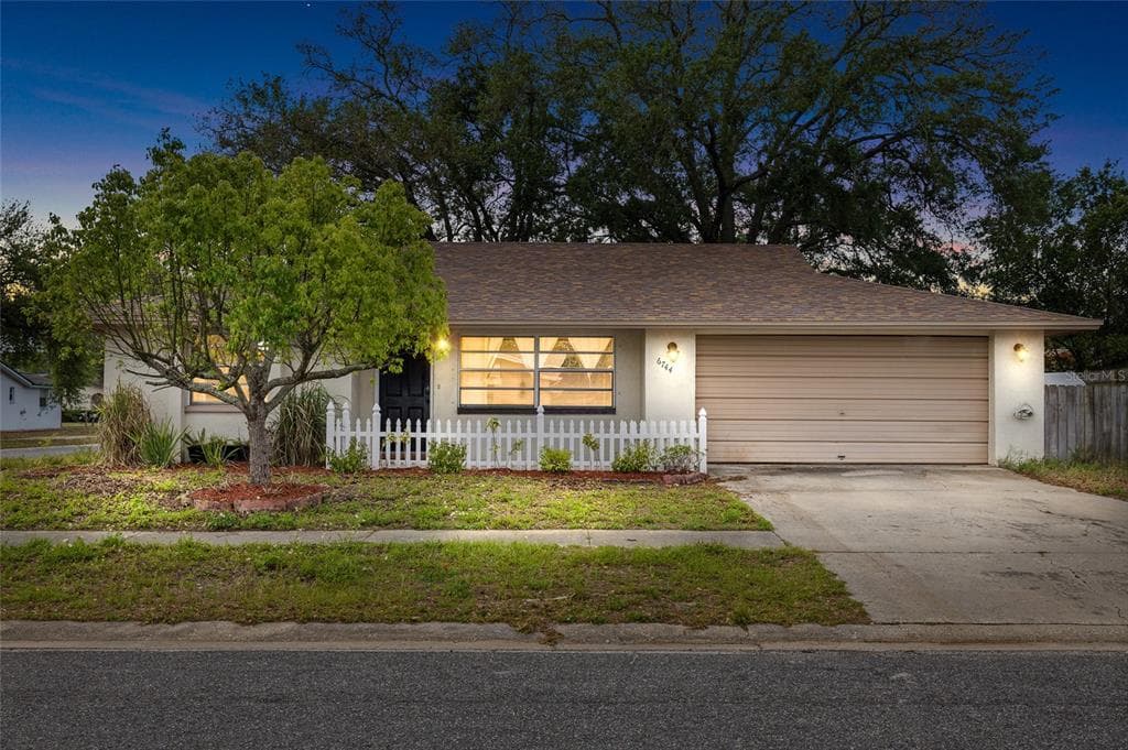 6744 GREENWICH AVENUE NEW PORT RICHEY, FL 34653