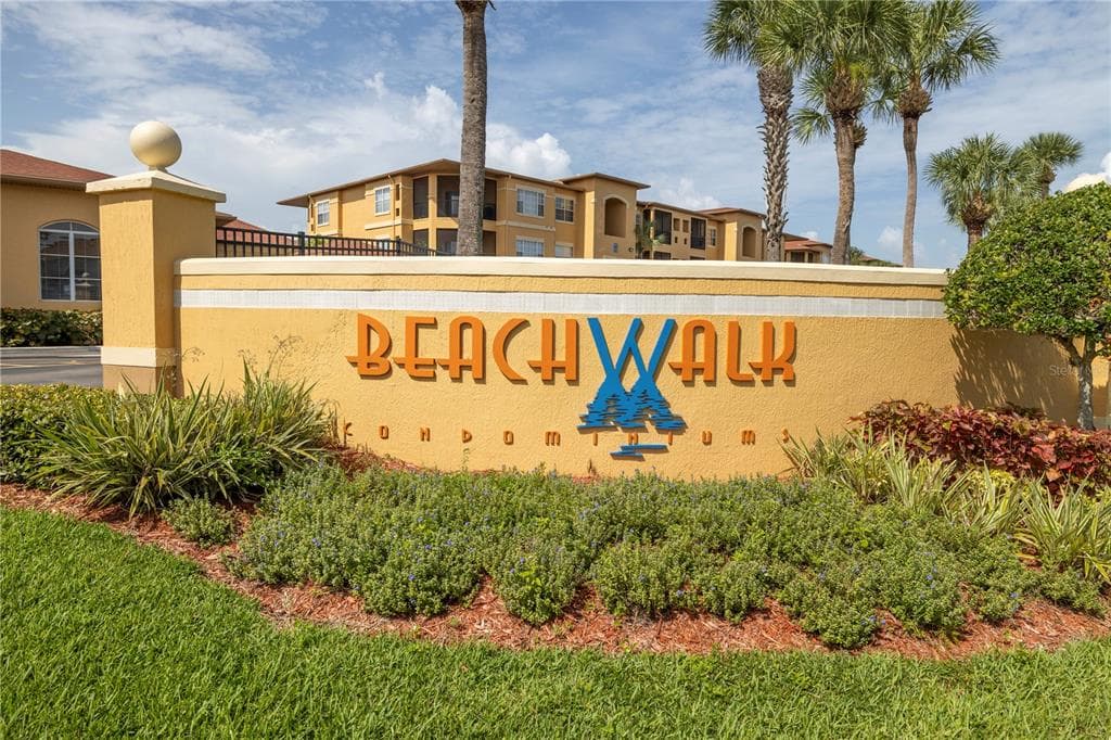 4333 BAYSIDE VILLAGE DRIVE UNIT 214 TAMPA, FL 33615