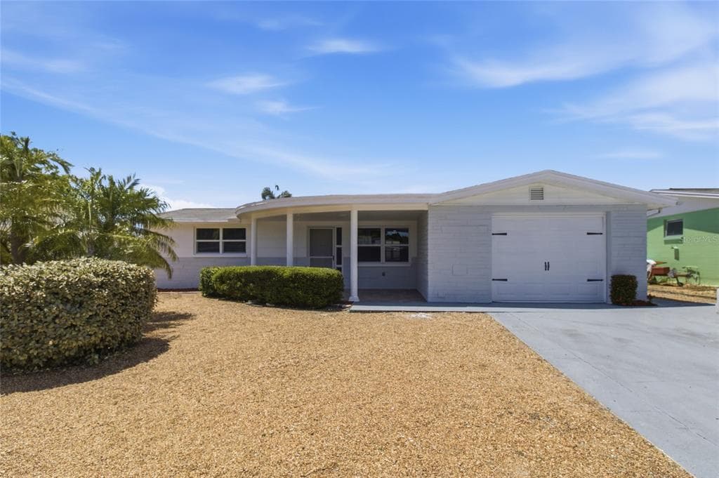 4901 DURNEY STREET NEW PORT RICHEY, FL 34652