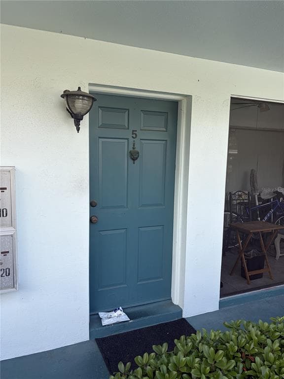 1485 LAKEVIEW ROAD UNIT 5 CLEARWATER, FL 33756