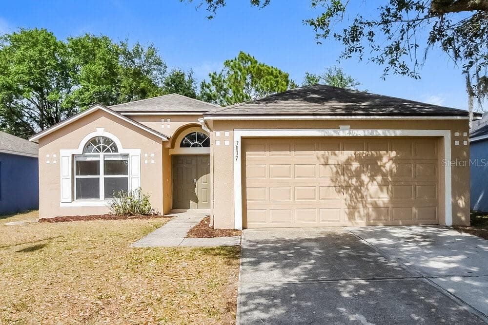 3837 CINNAMON FERN LOOP CLERMONT, FL 34714