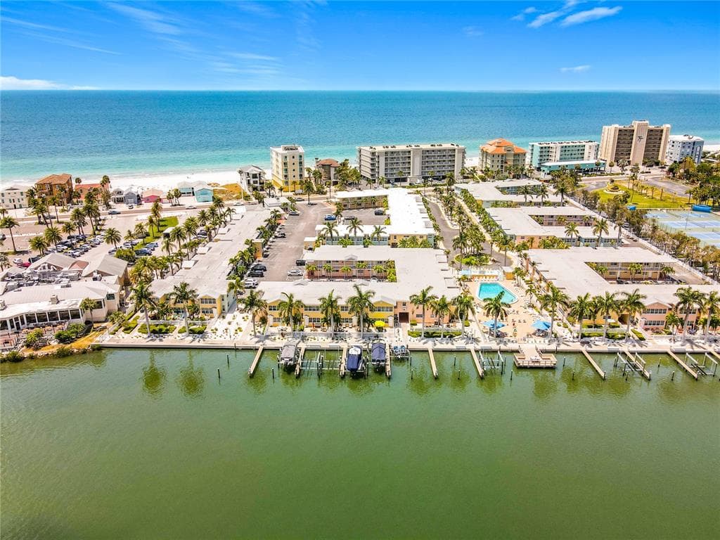 19417 GULF BOULEVARD UNIT A-113 INDIAN SHORES, FL 33785