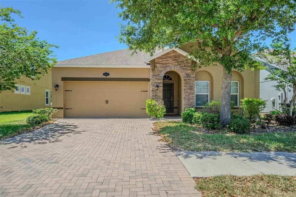 1667 NATURE VIEW DRIVE