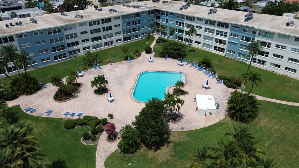 6363 GULF WINDS DRIVE UNIT 427 ST PETE BEACH, FL 33706