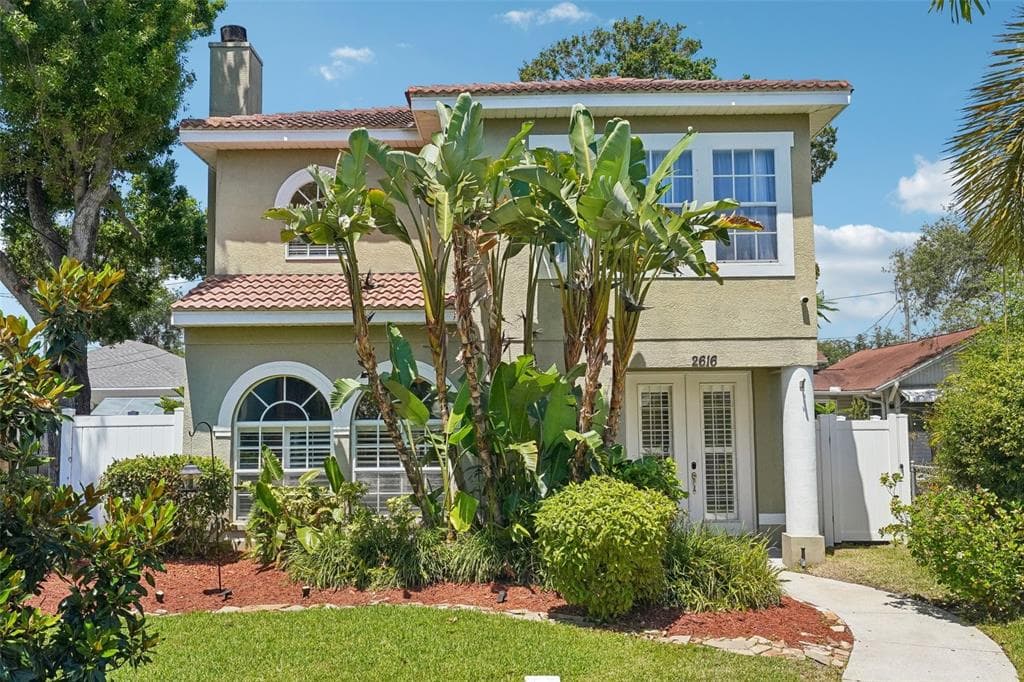2616 11TH STREET N ST PETERSBURG, FL 33704