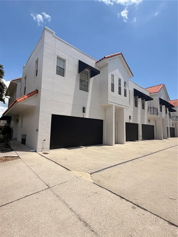3210 W HORATIO STREET UNIT 1 TAMPA, FL 33609