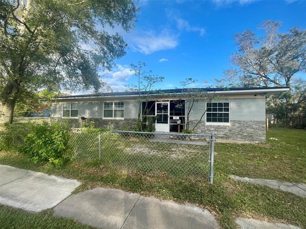3995 40TH STREET N ST PETERSBURG, FL 33714