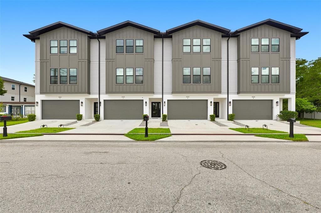 4324 W GRAY STREET UNIT 3 TAMPA, FL 33609