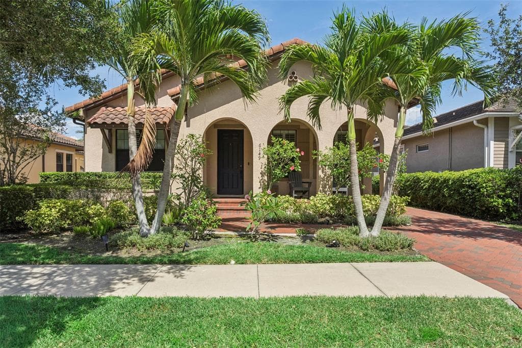 6149 YEATS MANOR DRIVE
