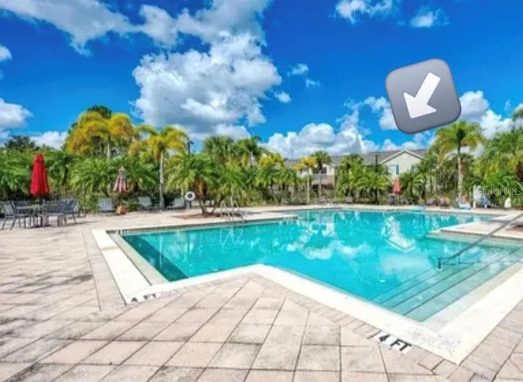 8926 MANOR LOOP UNIT 102 LAKEWOOD RANCH, FL 34202
