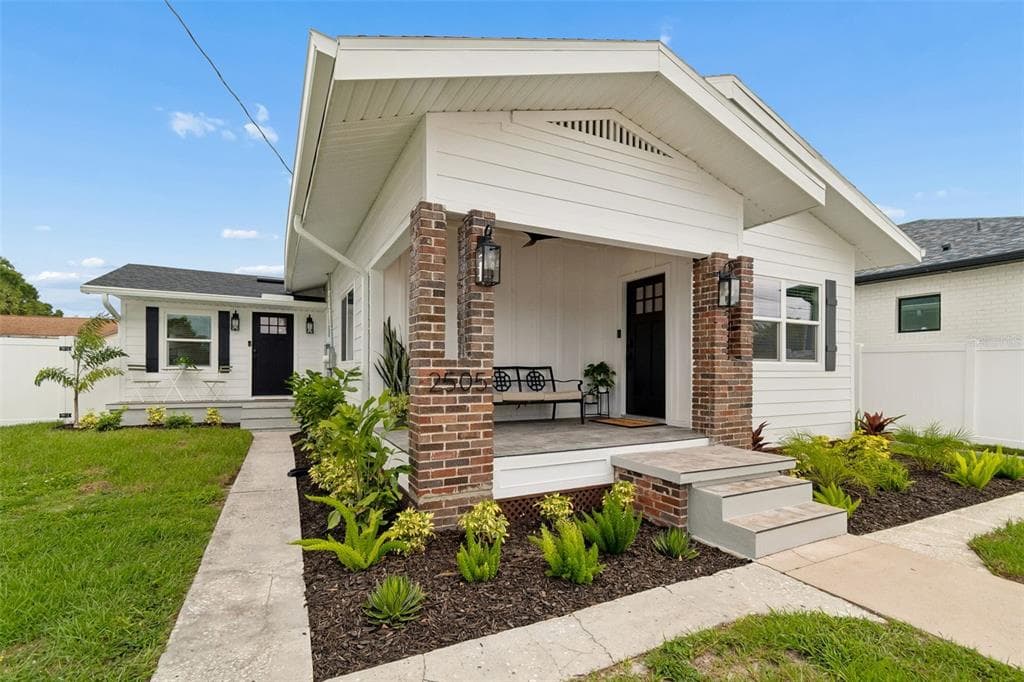 2505 W NORTH B STREET TAMPA, FL 33609