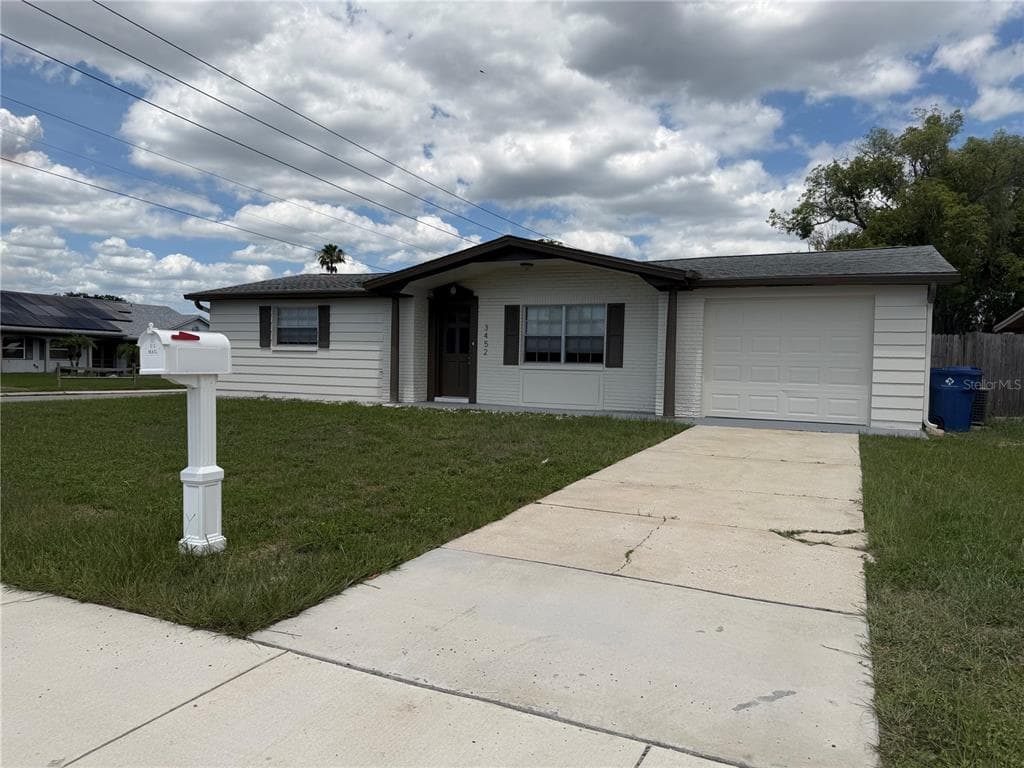 3452 COLUMBUS DRIVE