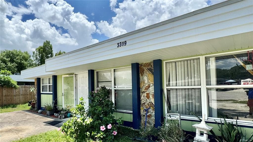 3319 SHERWOOD DRIVE LARGO, FL 33771