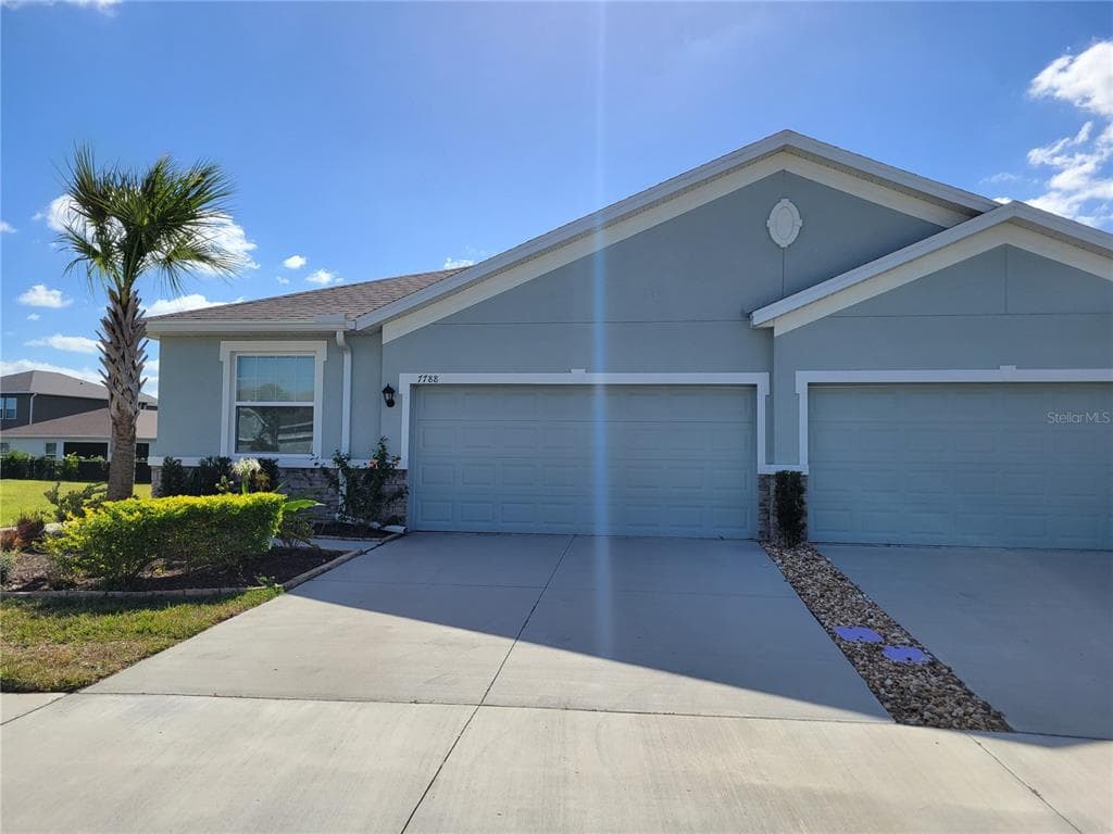 7788 STONEBROOK CIRCLE WESLEY CHAPEL, FL 33545