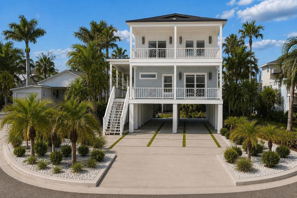 13098 BOCA CIEGA AVENUE MADEIRA BEACH, FL 33708