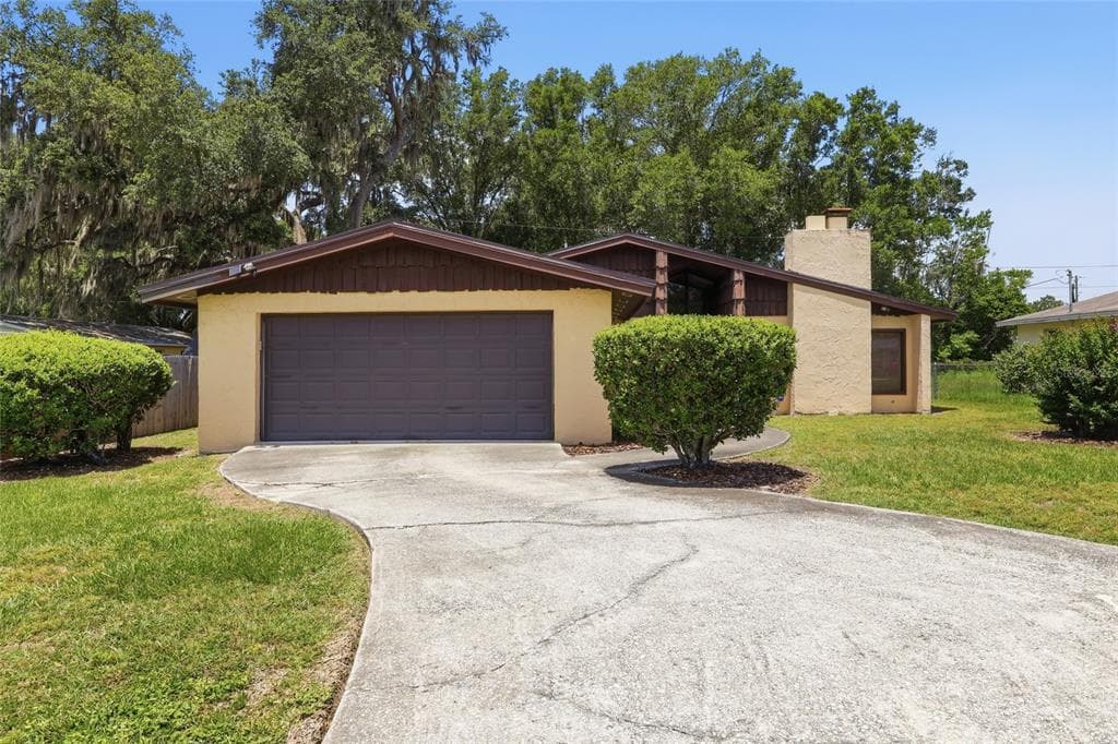 4923 17TH STREET ZEPHYRHILLS, FL 33542