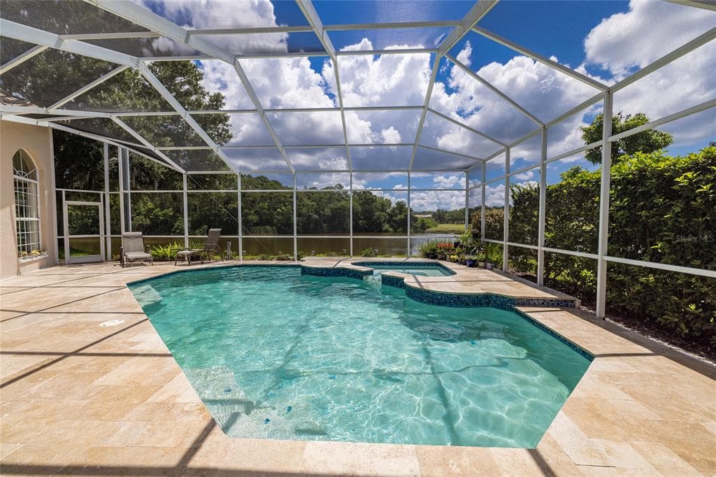 2055 DIAMOND COURT OLDSMAR, FL 34677