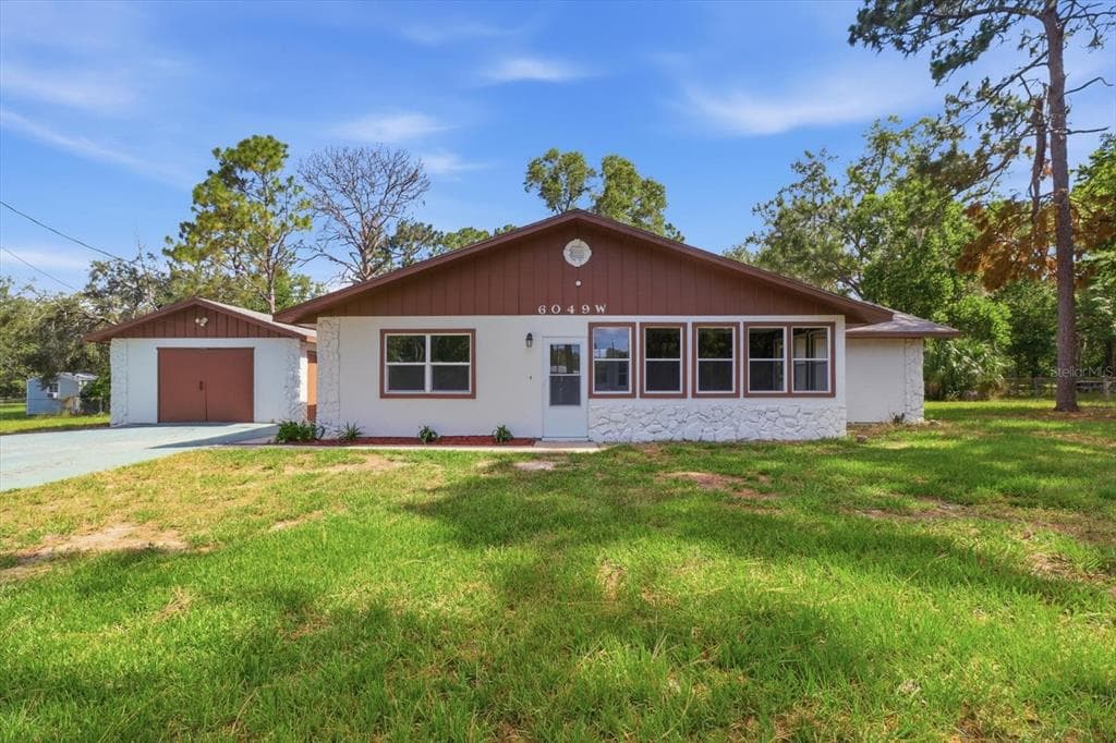 6049 W GREEN ACRES STREET HOMOSASSA, FL 34446