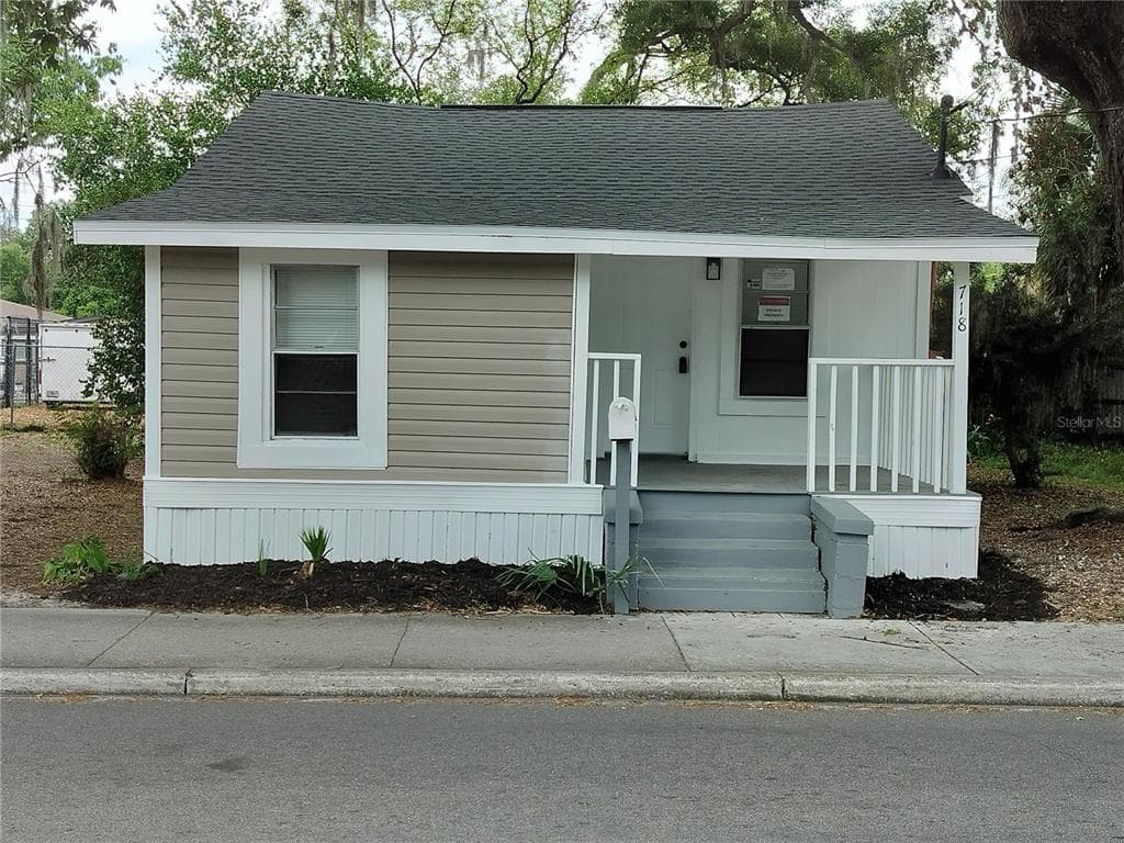 718 W 5TH STREET LAKELAND, FL 33805