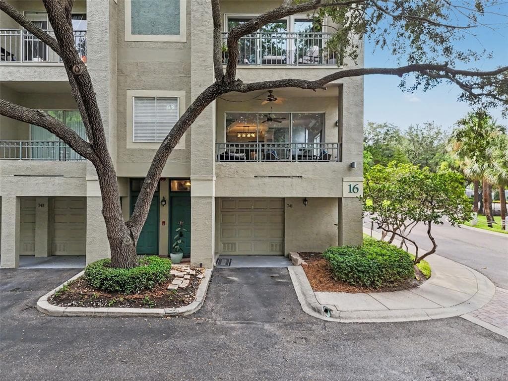 741 MAINSAIL DRIVE UNIT 741 TAMPA, FL 33602