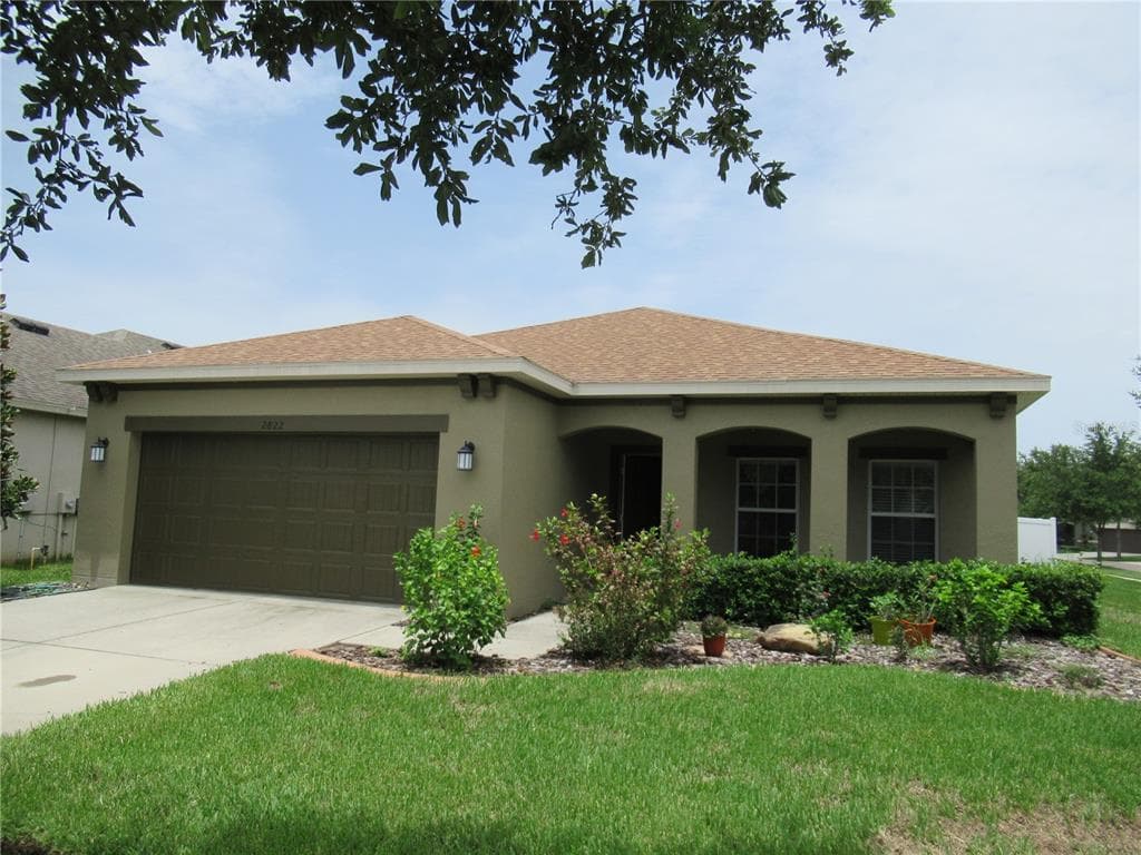 2822 MAPLE BROOK LOOP LUTZ, FL 33558