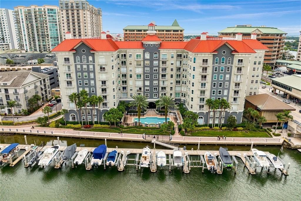 700 S HARBOUR ISLAND BOULEVARD UNIT 137