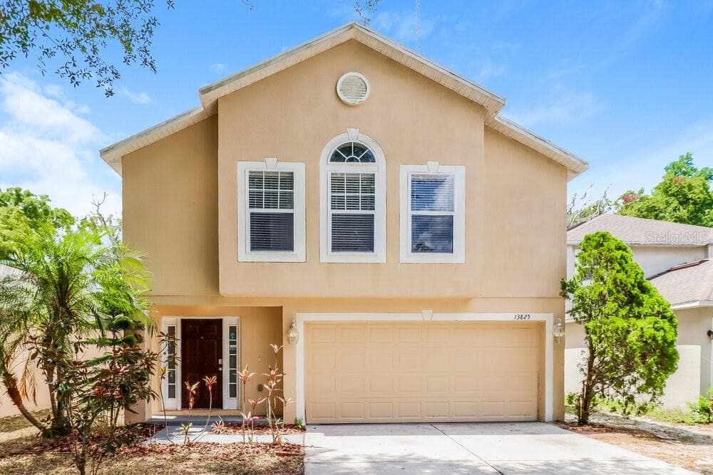 13825 GENTLE WOODS AVENUE RIVERVIEW, FL 33569