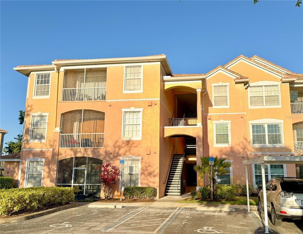 13572 TURTLE MARSH LOOP UNIT 212 ORLANDO, FL 32837