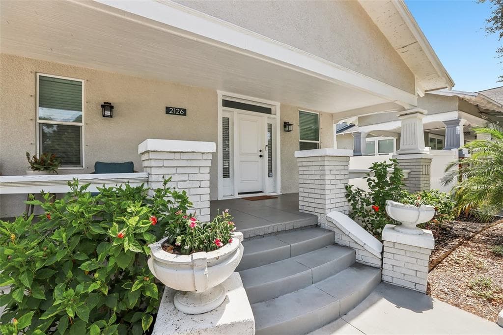 2126 W BEACH STREET TAMPA, FL 33607