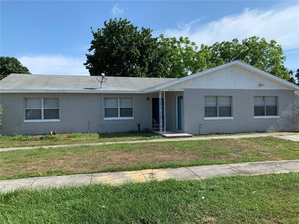2463 AVENUE C SW UNIT A WINTER HAVEN, FL 33880