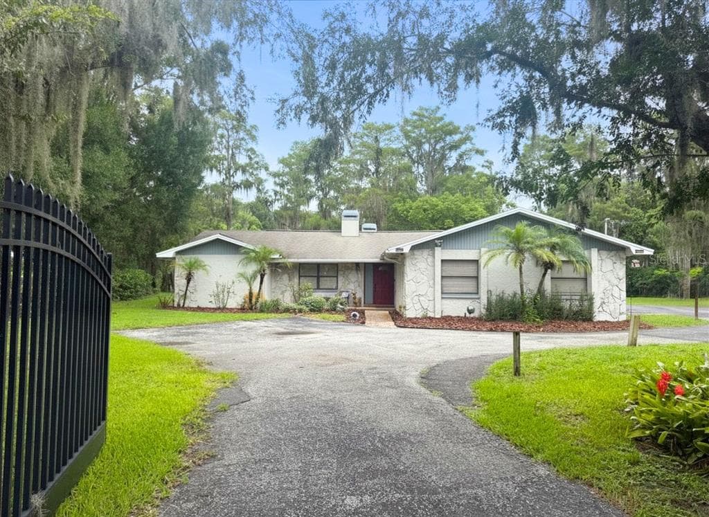 18306 CRAWLEY ROAD ODESSA, FL 33556