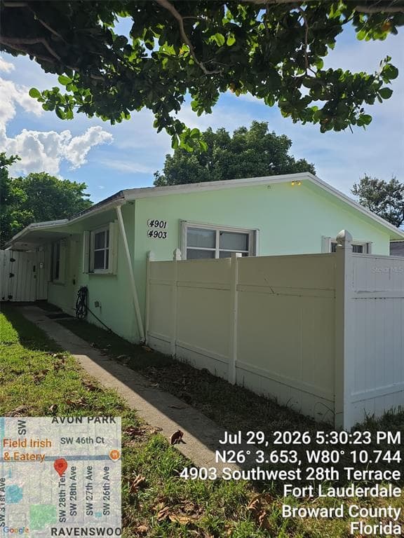 4901 SW 28 TERRACE FORT LAUDERDALE, FL 33312