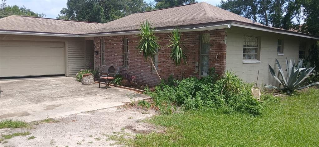 855 N RIDGEWOOD AVENUE ORMOND BEACH, FL 32174