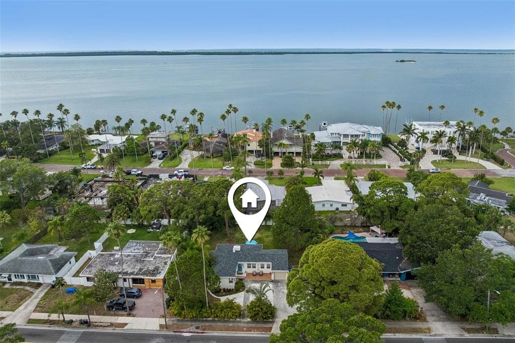 1654 BAYSHORE BOULEVARD DUNEDIN, FL 34698