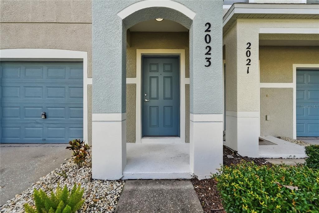 2023 STRATHMILL DRIVE CLEARWATER, FL 33755