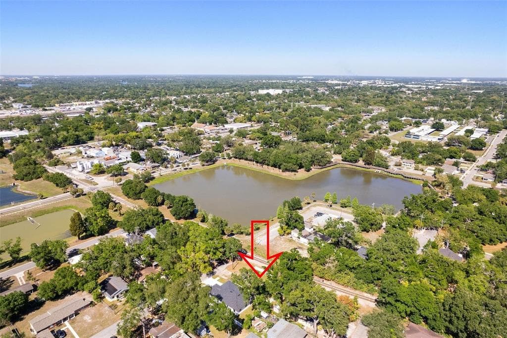2619 E PALIFOX STREET TAMPA, FL 33610