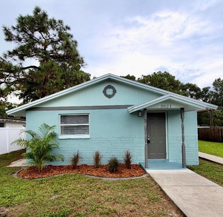 3021 OAKLAWN AVENUE UNIT A