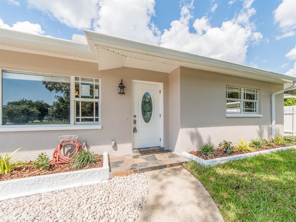 682 DRUID PARK DRIVE W CLEARWATER, FL 33764