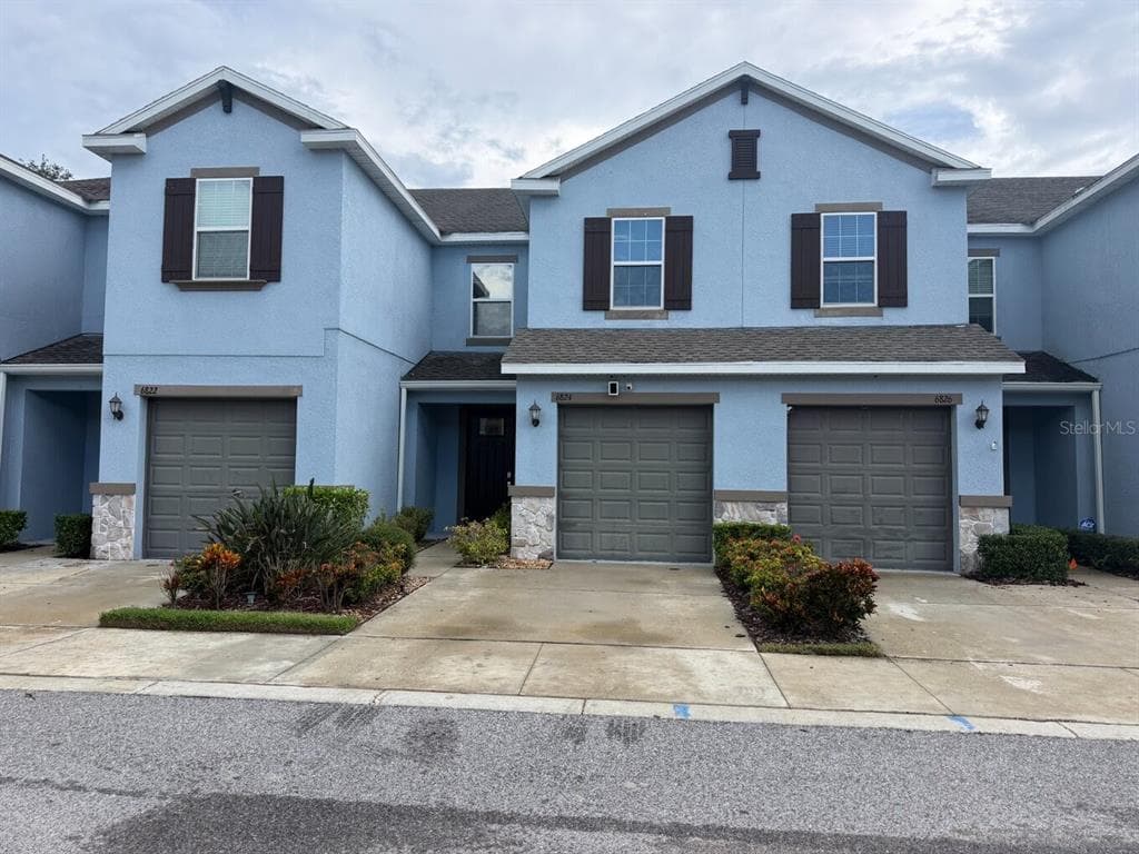 6824 CITRUS CREEK LANE