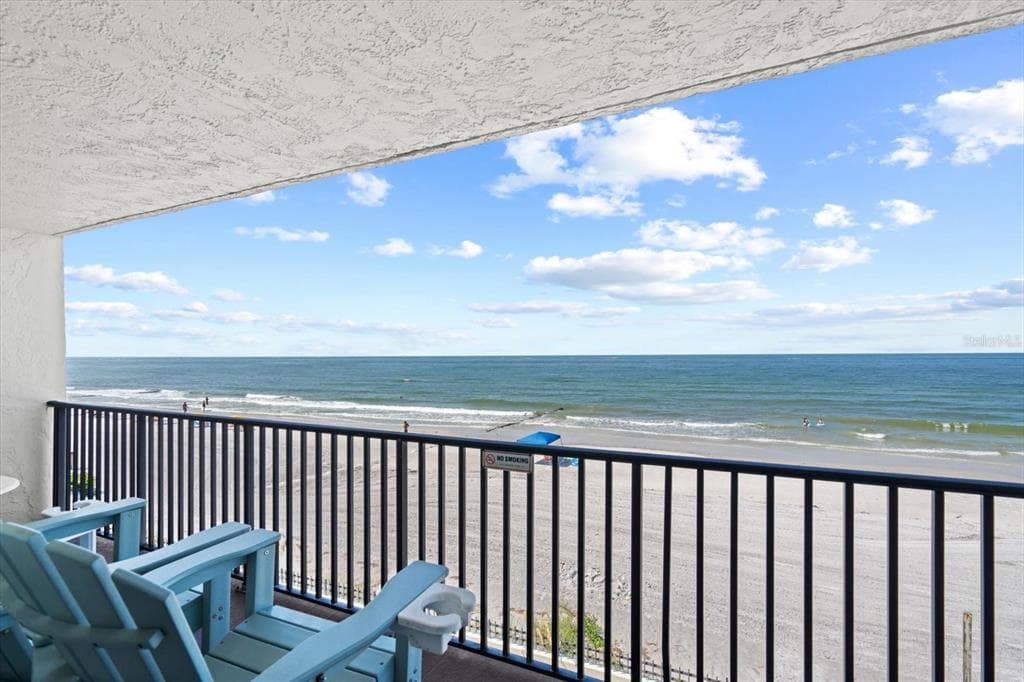 14300 GULF BOULEVARD UNIT 206 MADEIRA BEACH, FL 33708