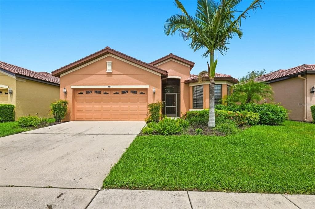 229 SILVER FALLS DRIVE