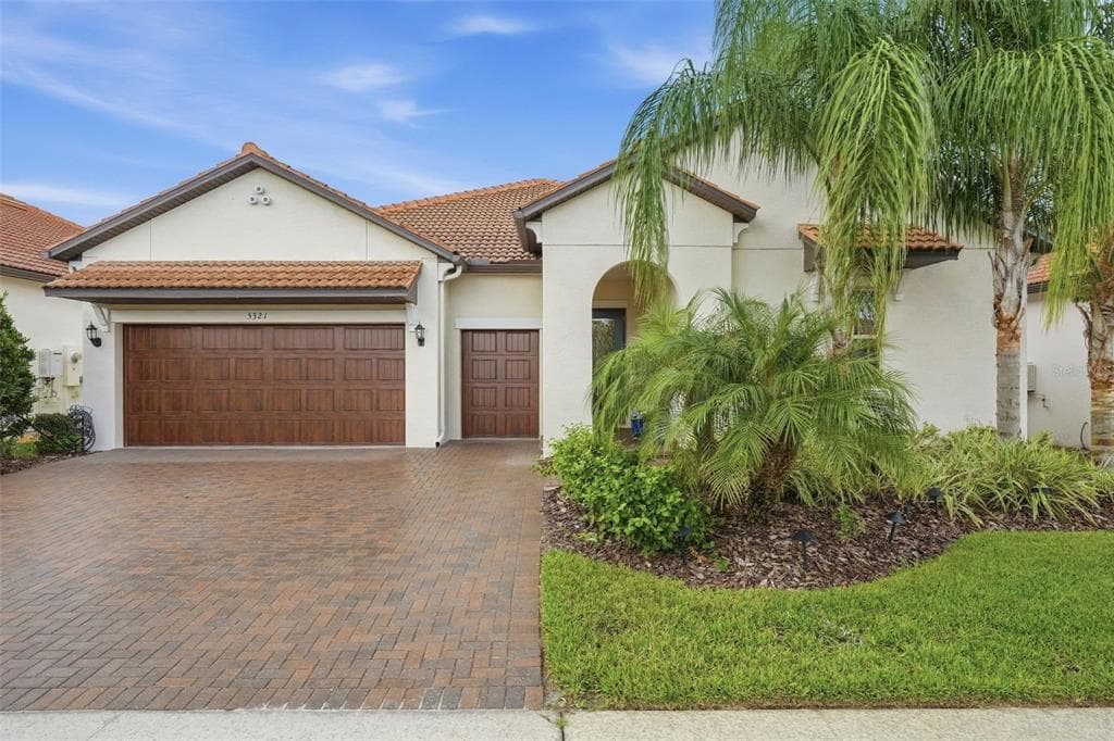 5321 KELPER HOOK COURT