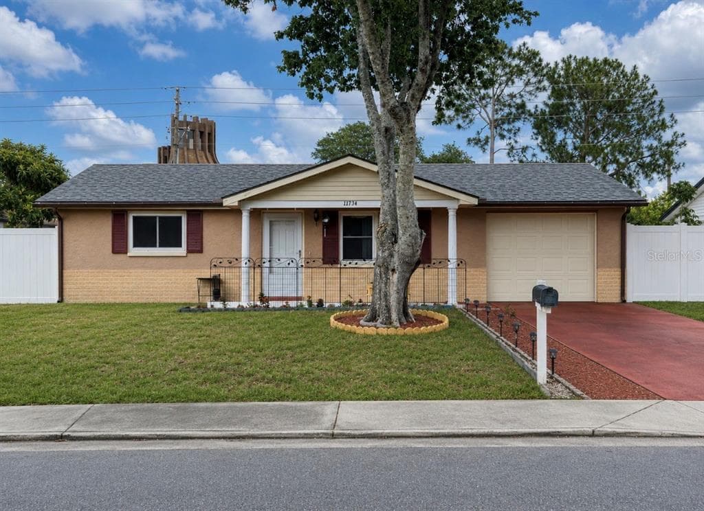11734 PAIGE DRIVE