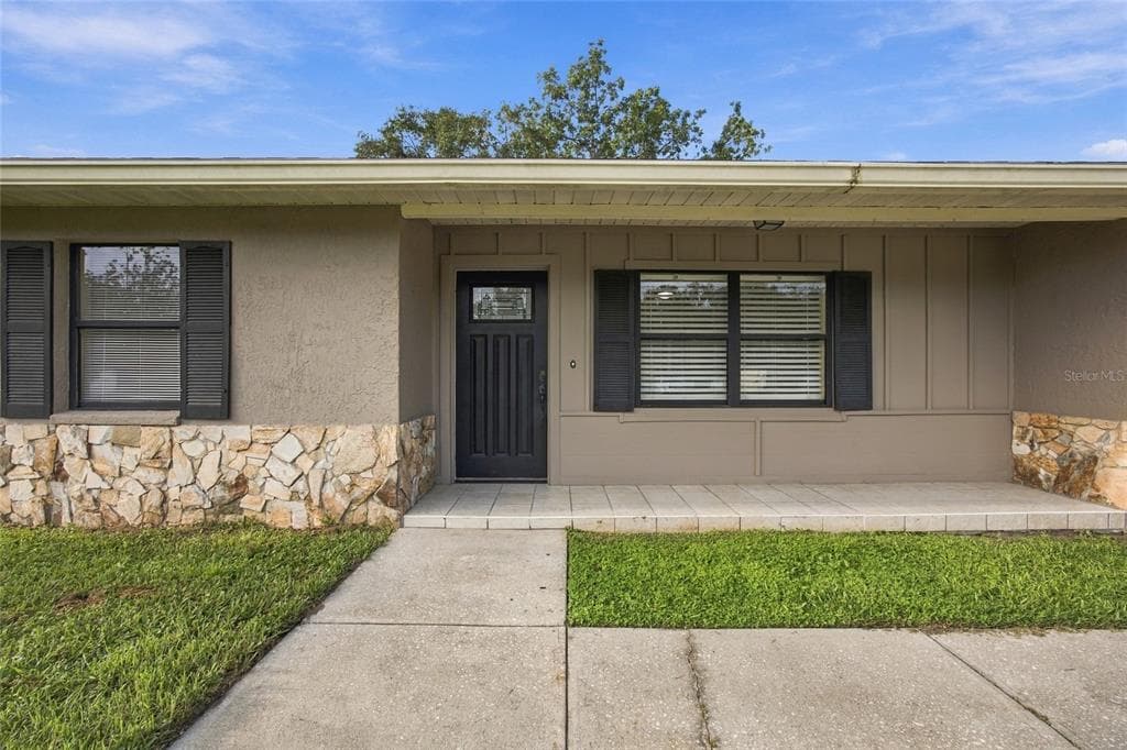 7021 SHEFFIELD DRIVE