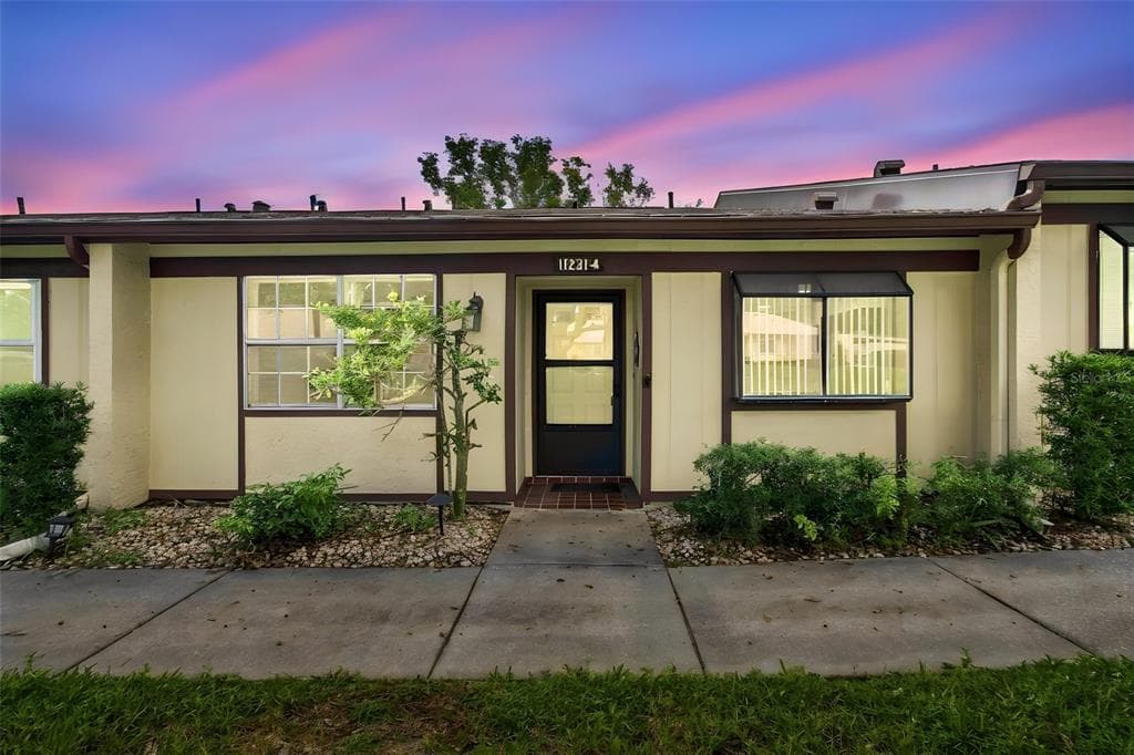 11231 DOLLAR LAKE DRIVE UNIT 4