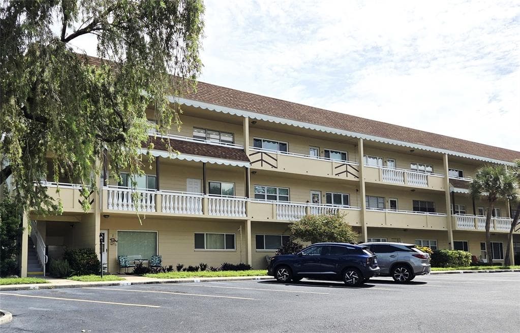 2041 AUSTRALIA WAY W UNIT 23